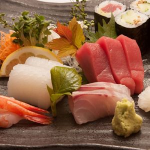 D07. Sushi and Sashimi Dinner A